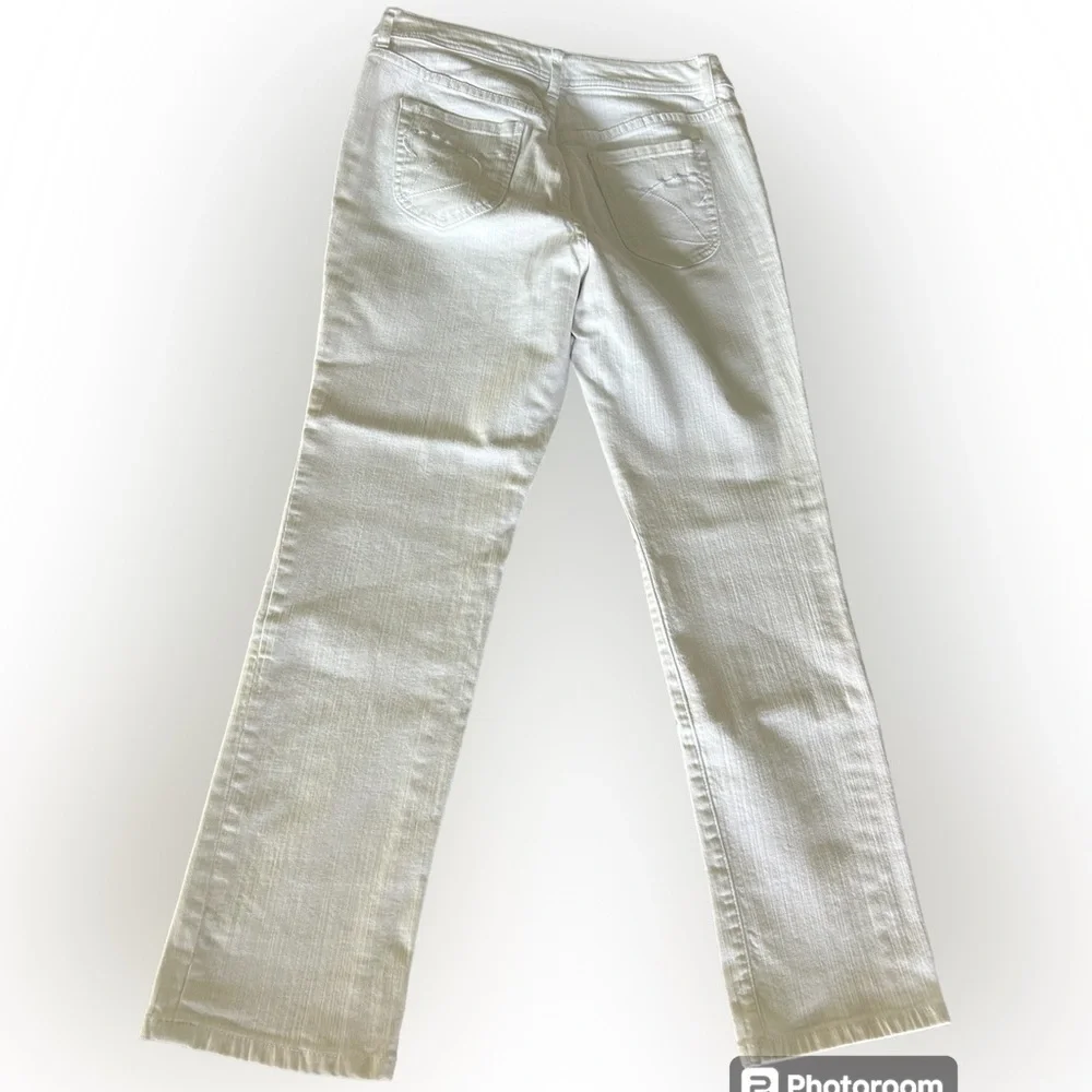 Chico’s Platinum White Jeans Size 1 Short (Medium Petite) Casual - Picture 2 of 7